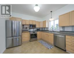 28 STONEFIELD LANE - 18