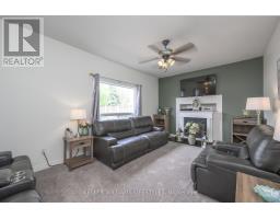 28 STONEFIELD LANE - 22