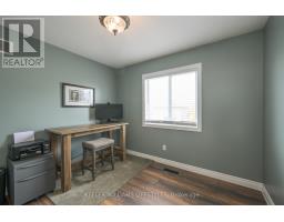 28 STONEFIELD LANE - 29
