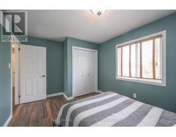 28 STONEFIELD LANE - 32