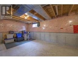 28 STONEFIELD LANE - 40