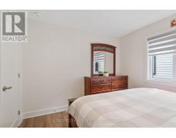 8 WELCH COURT - 33
