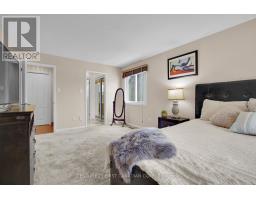 66 NANETTE DRIVE N - 22