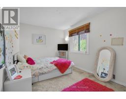 66 NANETTE DRIVE N - 27