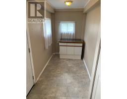 263 KING STREET N - 14
