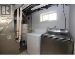 1051 RICHMOND STREET - 47