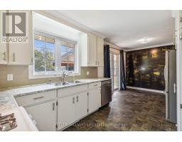 4 ANNE CRESCENT - 14