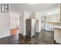 4 ANNE CRESCENT - 21