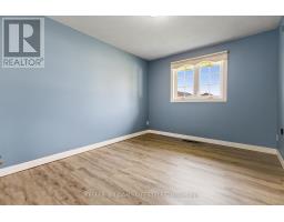 4 ANNE CRESCENT - 31