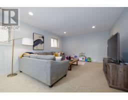 60 BRIDLE PATH - 17