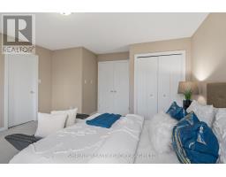 809 QUEENSBOROUGH CRESCENT - 24