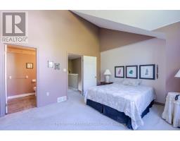 19 - 1415 COMMISSIONERS ROAD W - 13