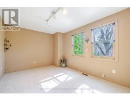 19 - 1415 COMMISSIONERS ROAD W - 19