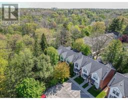 19 - 1415 COMMISSIONERS ROAD W - 20