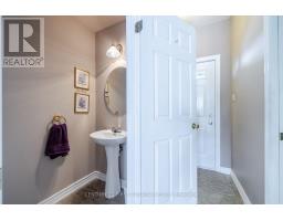 19 - 1415 COMMISSIONERS ROAD W - 9