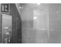 688 WESTMOUNT HILLS DRIVE E - 16