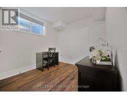 908 HOLTBY COURT - 17