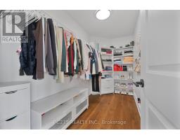 908 HOLTBY COURT - 29