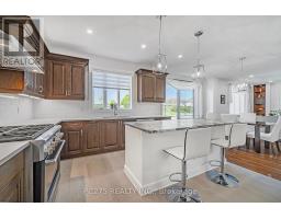 908 HOLTBY COURT - 9