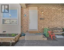 15 - 450 POND MILLS ROAD - 22