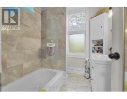21 QUEENS PLACE - 21