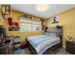 144 LISGAR AVENUE - 17