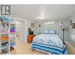 144 LISGAR AVENUE - 23