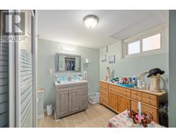 144 LISGAR AVENUE - 24