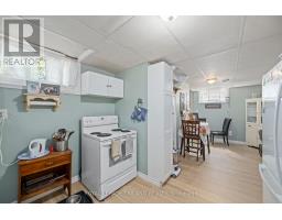 144 LISGAR AVENUE - 27