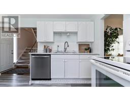 440 FERNDALE AVENUE - 17