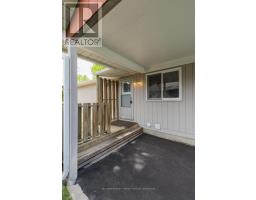 74 ARCHER CRESCENT - 24