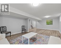 74 ARCHER CRESCENT - 28