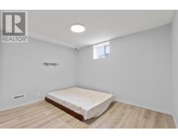 74 ARCHER CRESCENT - 36