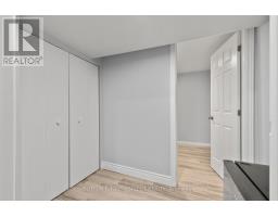 74 ARCHER CRESCENT - 38