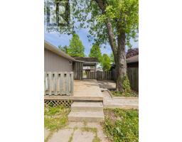 74 ARCHER CRESCENT - 45