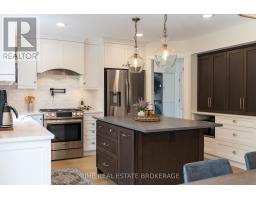 483 PETERSEN AVENUE - 13