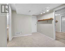 568 SHERENE TERRACE - 33