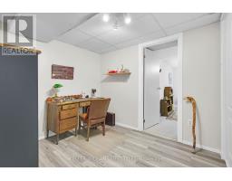 568 SHERENE TERRACE - 34