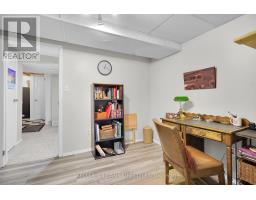 568 SHERENE TERRACE - 35