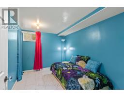 389 NORTHBRAE DRIVE - 32