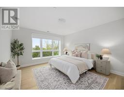 204 - 1975 FOUNTAIN GRASS DRIVE - 12