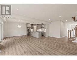 3 - 1061 EAGLETRACE DRIVE - 10