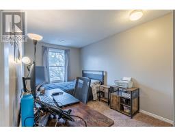 38 - 1252 LIMBERLOST ROAD - 28