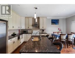 6621 NAVIN CRESCENT - 14