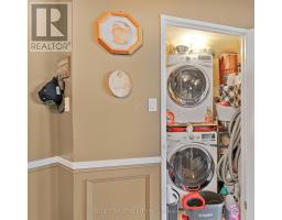 1106 - 744 WONDERLAND ROAD S - 14
