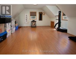 275 HARRIS STREET - 32