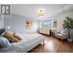 2 - 1290 BENTLEY DRIVE - 21
