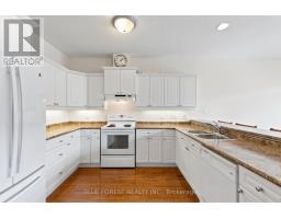 277 - 600 HYDE PARK ROAD - 8