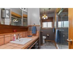 910 OXFORD STREET W - 20