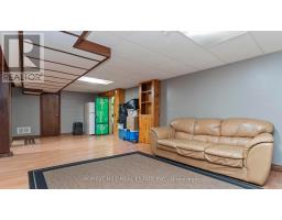 910 OXFORD STREET W - 24